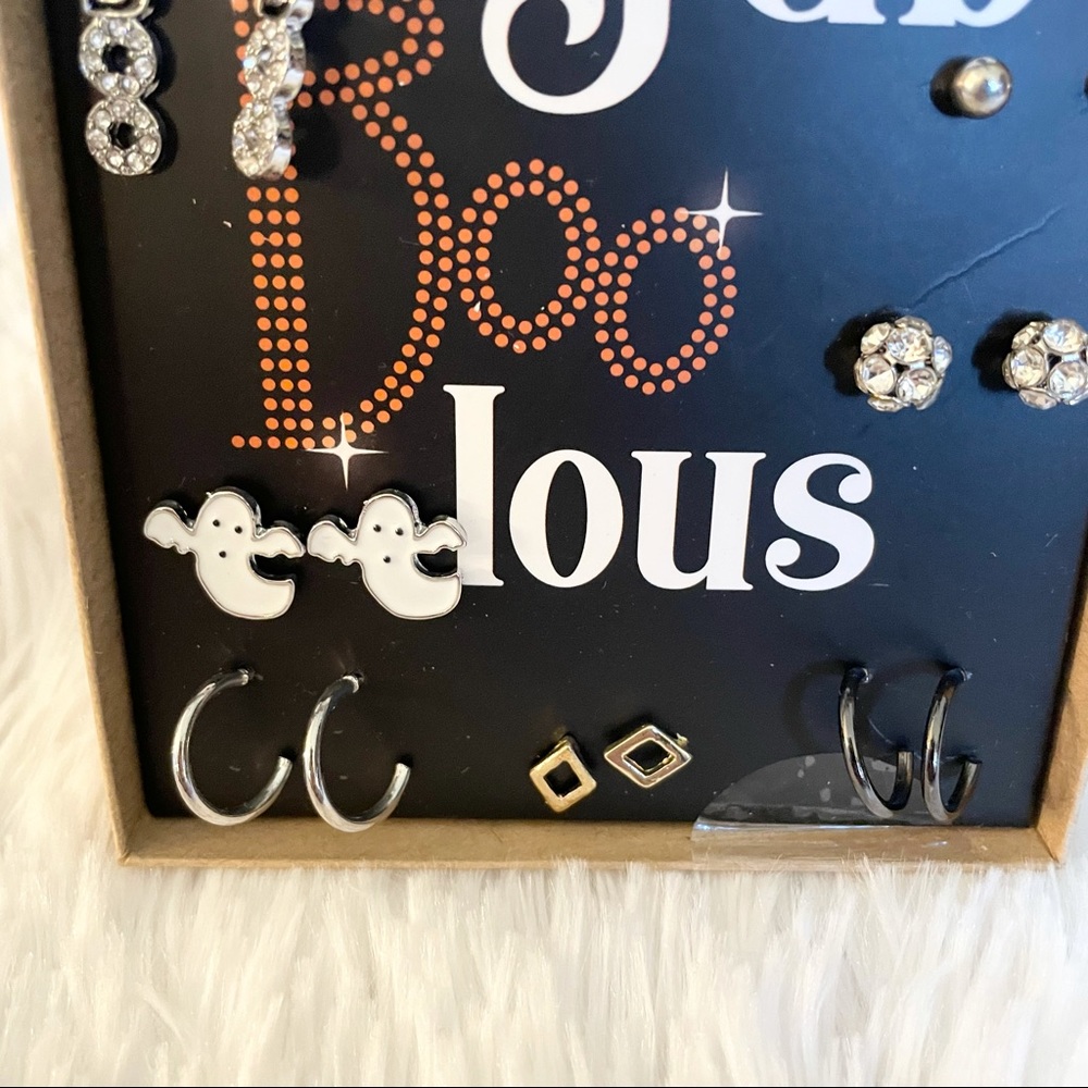 10 pairs of studs Halloween boo ghost silver and black - Picture 4 of 5